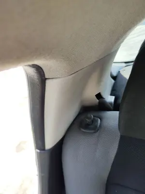 Foto de CINTURON SEGURIDAD TRASERO DERECHO PEUGEOT 207 1.6 16V HDi (90 CV / 66 KW)