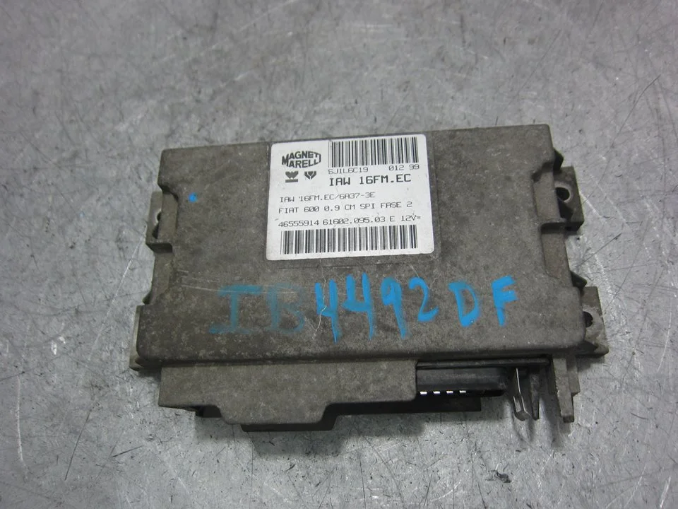 Foto de CENTRALITA MOTOR UCE FIAT SEICENTO (187) 0.9 CAT (39 CV / 29 KW) referencia 46555914