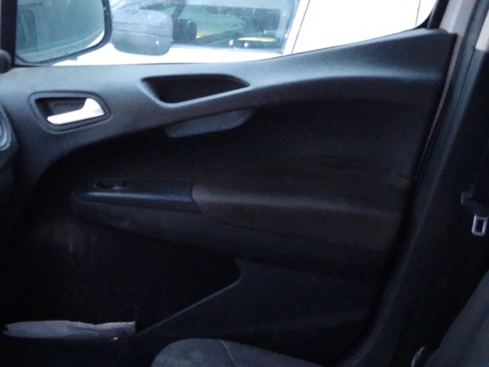 Foto de GUARNECIDO PUERTA DELANTERA DERECHA FORD TRANSIT COURIER (C4A) 1.5 TDCi CAT (95 CV / 70 KW) referencia ET76V23942A