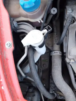 Foto de DEPOSITO LIMPIA SMART FORFOUR 1.5 CDI CAT (68 CV / 50 KW)