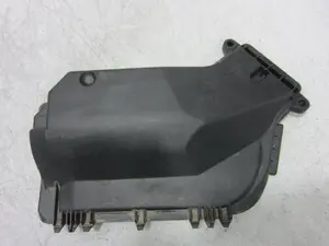 Foto de NO IDENTIFICADO PORSCHE MACAN (95BA) referencia 8K1907613C foto 1