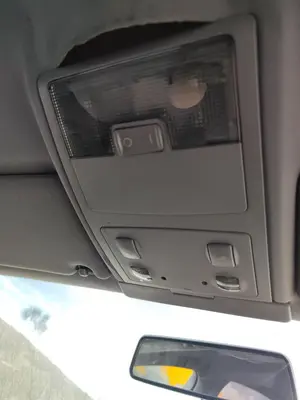 Foto de LUZ INTERIOR AUDI A6 BERLINA (4B2) 2.5 V6 24V TDI (150 CV / 110 KW) referencia 4B0947303D FKZ