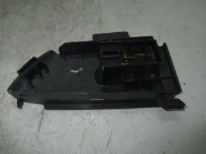 Foto de MANDO ELEVALUNAS DELANTERO DERECHO HONDA CIVIC AERODECK (MB/MC) 1.6 CAT (D 16 B 2) (116 CV / 85 KW) referencia 83544S6AG0 foto 2