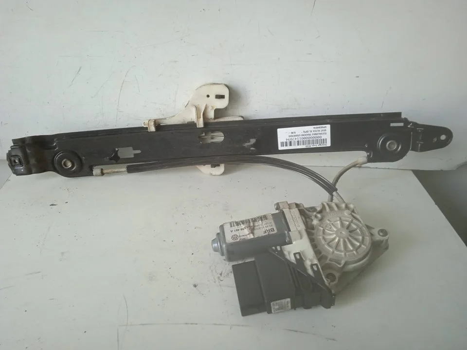 Foto de ELEVALUNAS TRASERO IZQUIERDO SEAT ALTEA XL (5P5) referencia 5P0839461A