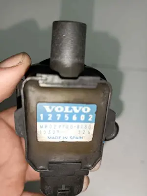 Foto de BOBINA ENCENDIDO VOLVO S40 BERLINA 1.8 CAT (1783 cm3. Multipoint) (122 CV / 90 KW) referencia 1275602 foto 4