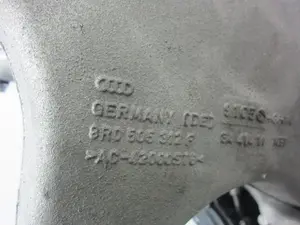 Foto de BRAZO SUSPENSION INFERIOR TRASERO DERECHO PORSCHE MACAN (95BA) referencia 8R0505312F foto 2