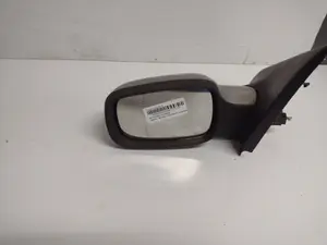 Foto de RETROVISOR IZQUIERDO RENAULT MEGANE II BERLINA 5P 1.5 dCi Diesel (82 CV / 60 KW)