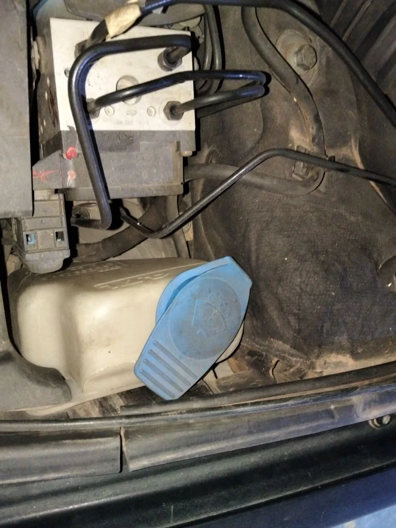 Foto de DEPOSITO LIMPIA AUDI ALLROAD QUATTRO QUATTRO (4B5)