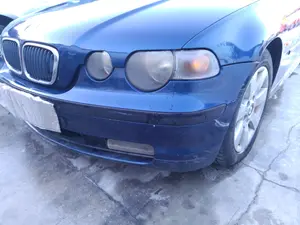Foto de PARAGOLPES DELANTERO BMW SERIE 3 COMPACTO (E46) 2.0 16V Diesel CAT (150 CV / 110 KW)