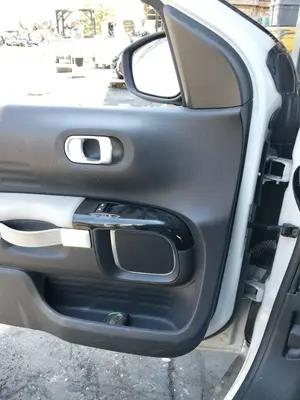 Foto de CENTRALITA CONFORT CITROEN C4 CACTUS 1.2 12V VTi (82 CV / 60 KW)