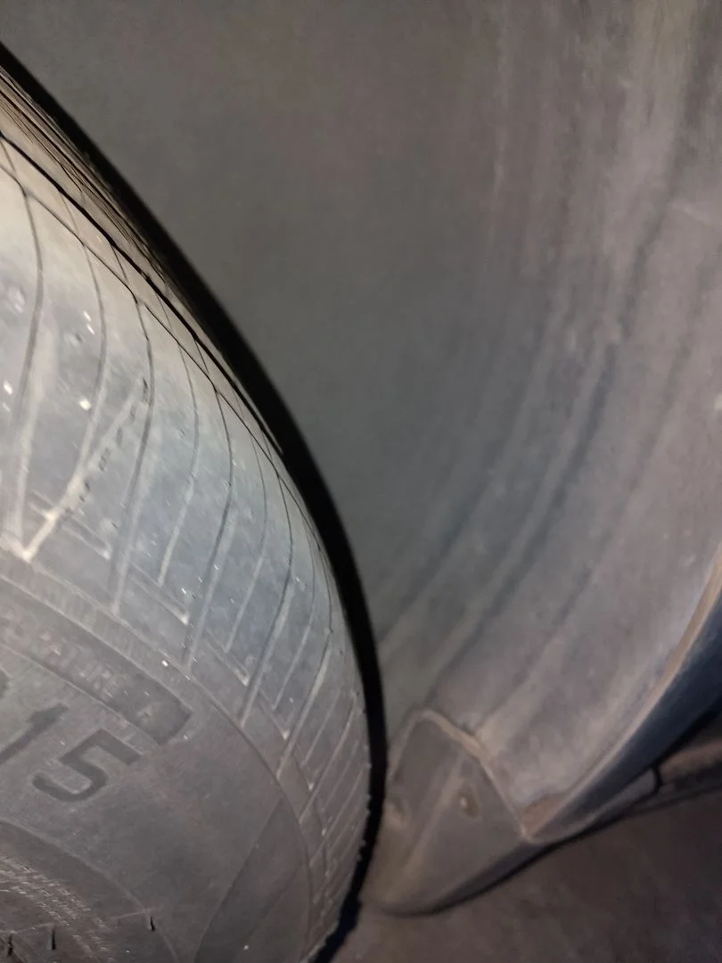 Foto de PASO RUEDA TRASERO DERECHO VOLKSWAGEN PASSAT BERLINA (3B3) 1.9 TDI (131 CV / 96 KW)