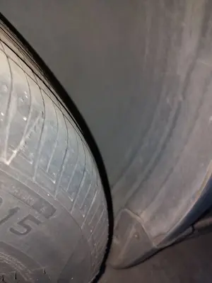 Foto de PASO RUEDA TRASERO DERECHO VOLKSWAGEN PASSAT BERLINA (3B3) 1.9 TDI (131 CV / 96 KW)