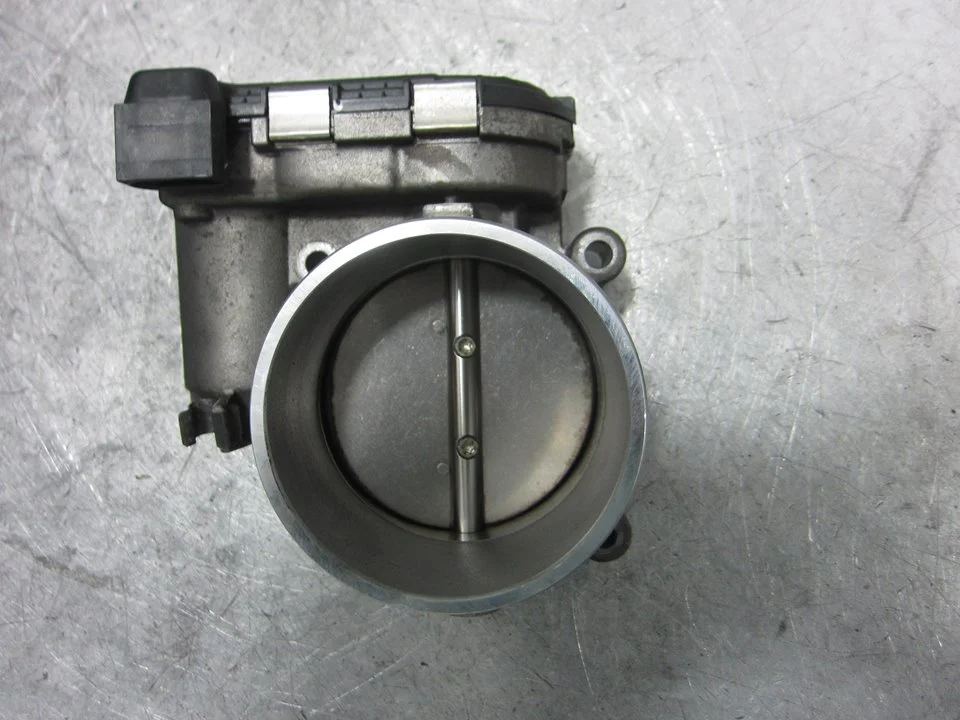 Foto de CAJA MARIPOSA PORSCHE CAYENNE (TIPO 92A) referencia 94860511503