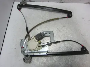 Foto de ELEVALUNAS DELANTERO IZQUIERDO BMW SERIE 5 BERLINA (E39) 2.5 24V Turbodiesel CAT (163 CV / 120 KW) referencia 8252391