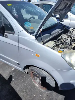 Foto de ALETA DELANTERA DERECHA CHEVROLET MATIZ 0.8 CAT (52 CV / 38 KW) referencia 96599355