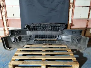 Foto de PARAGOLPES DELANTERO AUDI A5 COUPE (8T) 1.8 16V TFSI (170 CV / 125 KW) foto 4