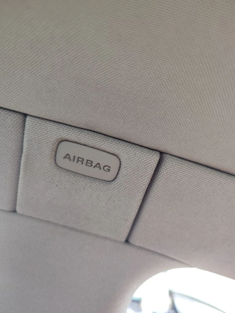 Foto de AIRBAG CORTINA DELANTERO IZQUIERDO AUDI A6 BERLINA (4B2) 2.5 V6 24V TDI (180 CV / 132 KW) referencia 4B5880741