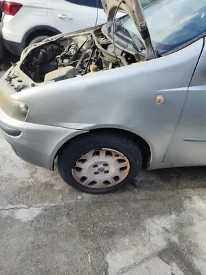 Foto de ALETA DELANTERA IZQUIERDA FIAT II PUNTO (188) BERLINA 1.2 CAT (60 CV / 44 KW) referencia 0046525315