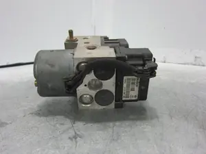 Foto de ABS CITROEN XSARA BERLINA 2.0 HDi CAT (RHY / DW10TD) (90 CV / 66 KW) referencia 9636084480 foto 2