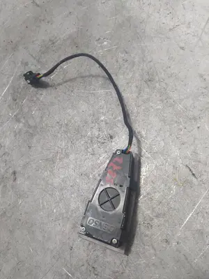 Foto de INTERRUPTOR CITROEN C4 PICASSO 1.6 HDi FAP (112 CV / 82 KW) referencia A530006000 foto 3