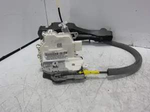 Foto de CERRADURA PUERTA TRASERA IZQUIERDA PORSCHE MACAN (95BA) referencia 8K0839016F foto 5