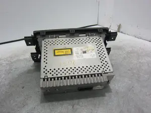Foto de SISTEMA AUDIO / RADIO CD SUZUKI GRAND VITARA (JB/JT) 2.0 16V CAT (140 CV / 103 KW) referencia 3910165JD foto 2