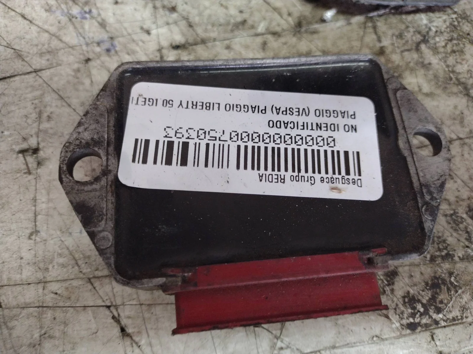 Foto de REGULADOR DE CORRIENTE PIAGGIO (VESPA) LIBERTY 50 I-GET