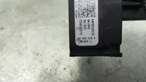 Foto de MANDO LIMPIA SEAT ALTEA (5P1) 1.6 TDI (105 CV / 77 KW) referencia 1K0953519H foto 4