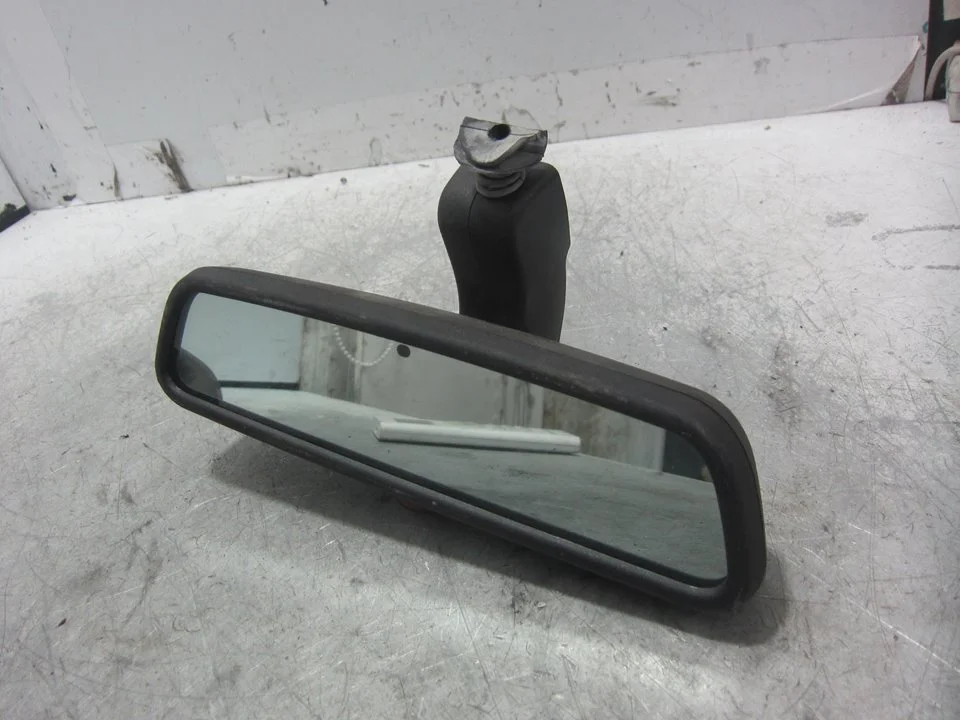 Foto de ESPEJO BMW SERIE 3 BERLINA (E46) 3.0 24V Turbodiesel CAT (184 CV / 135 KW) referencia E11015313