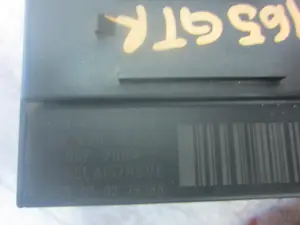 Foto de CAJA PRECALENTAMIENTO PEUGEOT 407 referencia 9662570880 foto 4