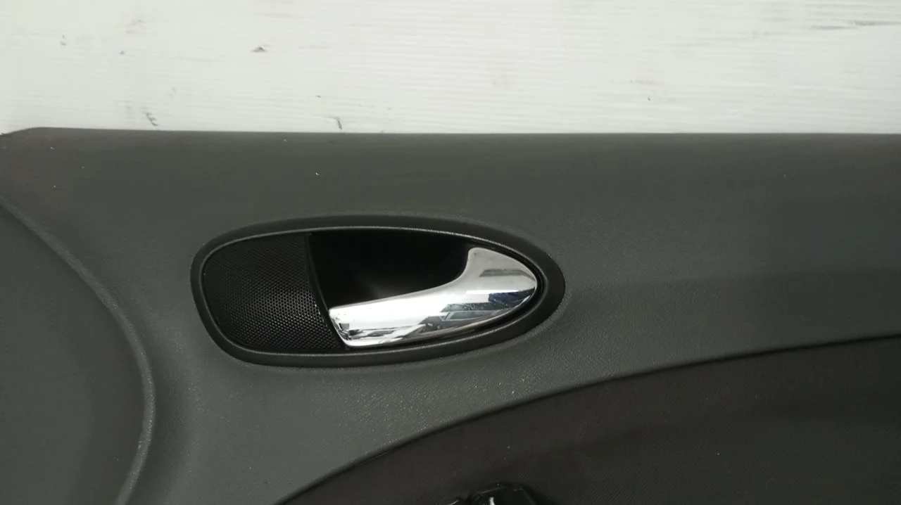 Foto de MANETA INTERIOR DELANTERA DERECHA SEAT TOLEDO (5P2) 1.9 TDI (105 CV / 77 KW) referencia 5P1867180