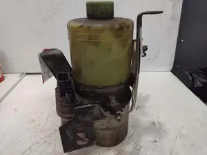 Foto de BOMBA DIRECCION SEAT IBIZA (6L1) 1.2  (64 CV / 47 KW) referencia 6Q0423156S