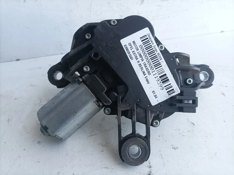 Foto de MOTOR LIMPIA TRASERO OPEL ASTRA H BERLINA 1.3 16V CDTI CAT (Z 13 DTH / L4I) (90 CV / 66 KW) referencia 0390201591