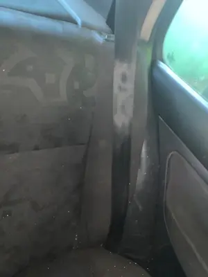 Foto de CINTURON SEGURIDAD TRASERO IZQUIERDO VOLKSWAGEN GOLF IV BERLINA (1J1)(10.1997) 1.9 TDI (101 CV / 74 KW)