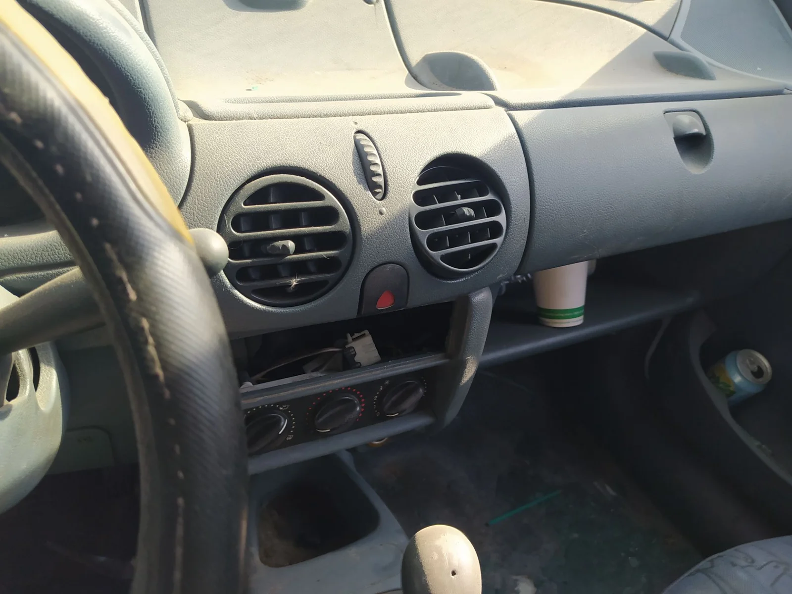 Foto de WARNING RENAULT KANGOO I (F/KC0) 1.5 dCi Diesel (82 CV / 60 KW)