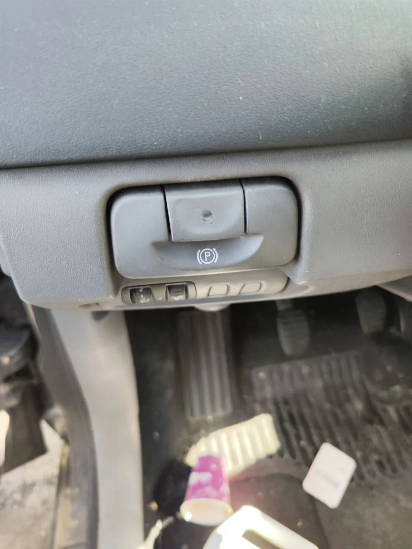 Foto de FRENO DE MANO ELECTRICO RENAULT SCENIC II (JM) 1.5 dCi Diesel (106 CV / 78 KW)