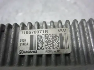 Foto de CAJA PRECALENTAMIENTO DACIA DOKKER 1.5 dCi Diesel FAP CAT (90 CV / 66 KW) referencia 110678071R foto 2