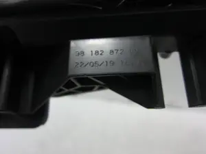 Foto de MANETA INTERIOR DELANTERA DERECHA PEUGEOT RIFTER 1.5 Blue-HDI FAP (131 CV / 96 KW) referencia 98182872VV foto 2