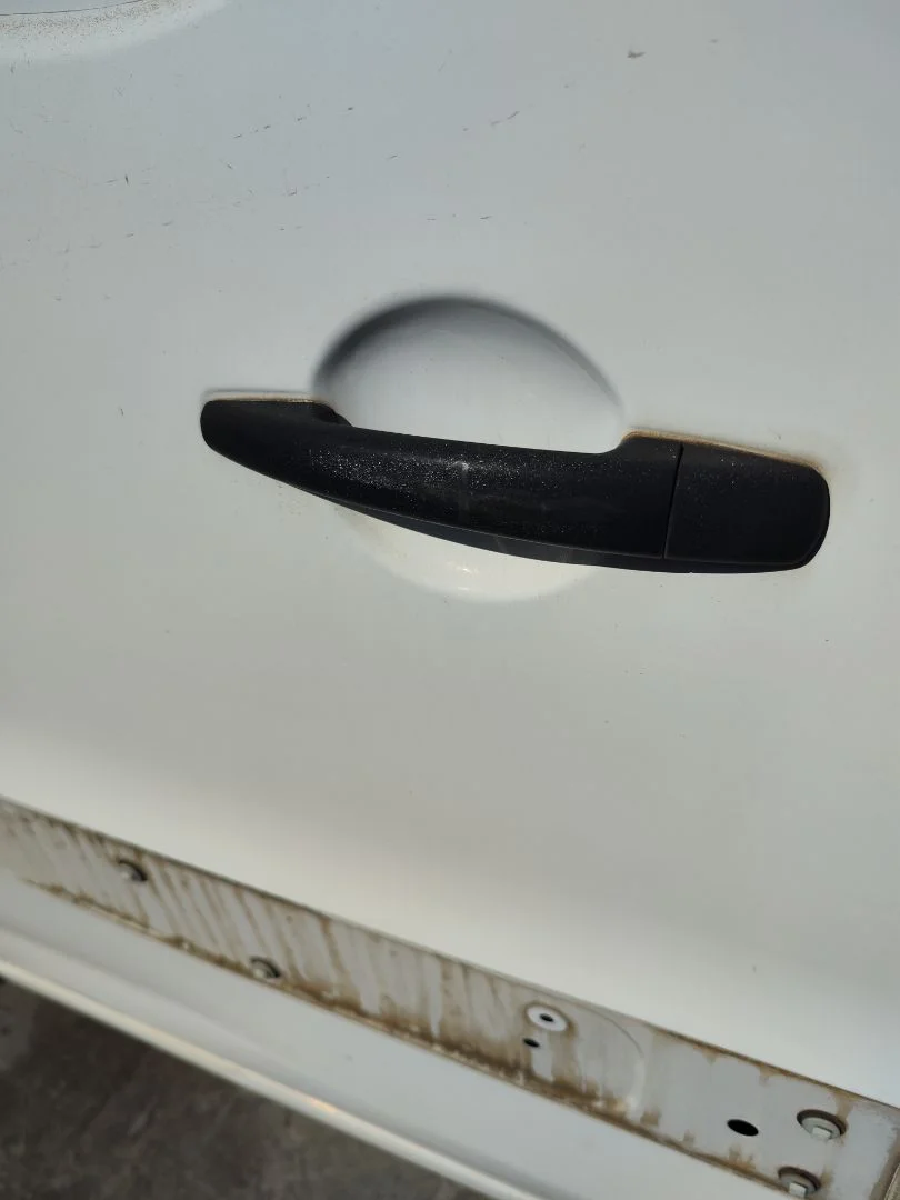 Foto de MANETA EXTERIOR LATERAL DERECHA CITROEN BERLINGO FURGÓN 1.6 16V HDi FAP (75 CV / 55 KW)