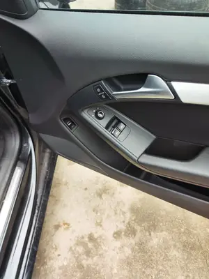 Foto de ELEVALUNAS DELANTERO DERECHO AUDI A5 COUPE (8T) 2.0 16V TDI (170 CV / 125 KW)