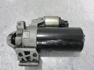 Foto de MOTOR ARRANQUE BMW SERIE 3 BERLINA (E90) 2.0 16V Diesel (163 CV / 120 KW) referencia 0001139002 foto 3