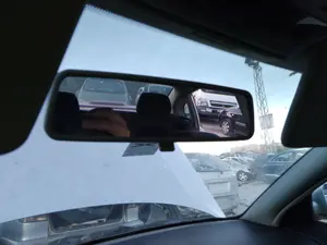 Foto de RETROVISOR INTERIOR VOLKSWAGEN PASSAT BERLINA (3B3) 1.9 TDI (131 CV / 96 KW)