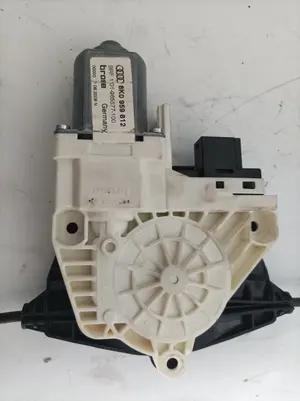 Foto de ELEVALUNAS TRASERO DERECHO AUDI A4 AVANT (8K5) 2.0 16V TDI (143 CV / 105 KW) referencia 8K0839462 foto 2