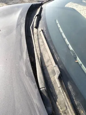 Foto de BRAZO LIMPIA DELANTERO DERECHO CITROEN C3