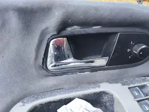 Foto de MANETA INTERIOR DELANTERA IZQUIERDA SEAT ALHAMBRA (7V9) 1.9 TDI (116 CV / 85 KW)