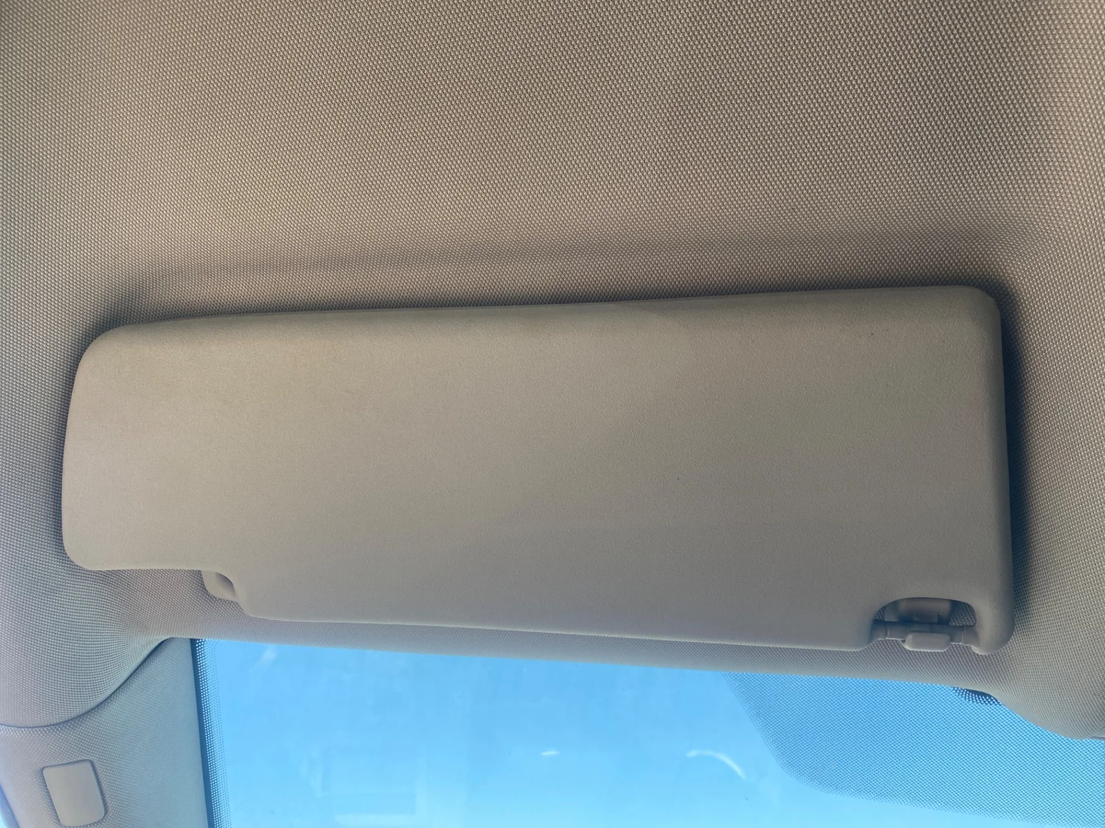 Foto de PARASOL IZQUIERDO OPEL ZAFIRA B 1.9 CDTI (120 CV / 88 KW)