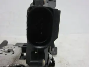 Foto de CERRADURA PUERTA DELANTERA DERECHA AUDI A4 BERLINA (8E) 2.0 16V FSI (150 CV / 110 KW) referencia 8E1837016C foto 2