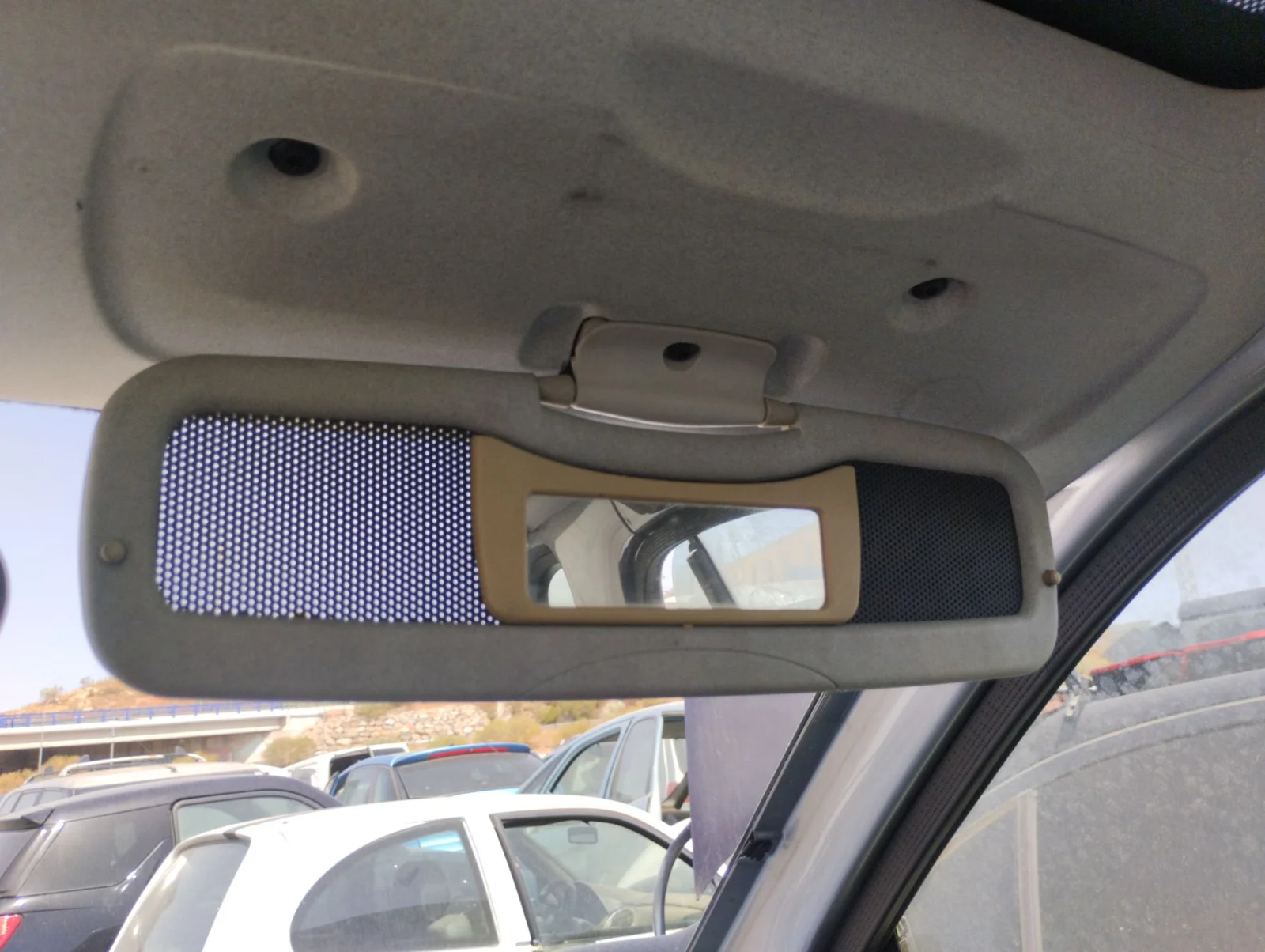 Foto de PARASOL DERECHO SMART CITY-COUPE 0.6 Turbo CAT (54 CV / 40 KW)