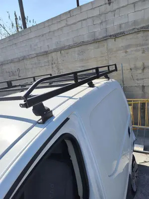 Foto de BARRAS TECHO CITROEN BERLINGO FURGÓN 1.6 16V HDi FAP (75 CV / 55 KW)