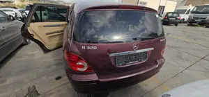 Foto de PORTON TRASERO MERCEDES-BENZ CLASE R (BM 251) 3.0 CDI CAT (224 CV / 165 KW) referencia A2517400805